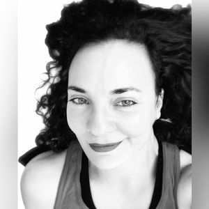 Meet your Posher, Liz